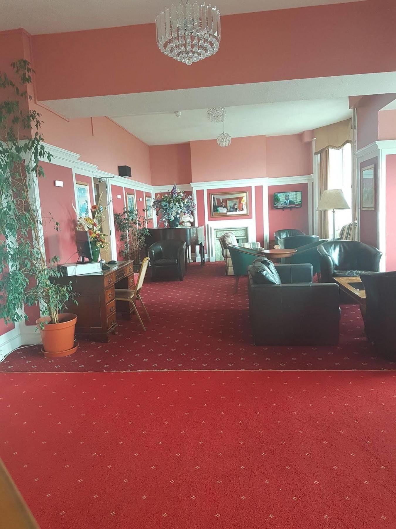 Oyo The Southcliff Hotel Folkestone Exterior photo